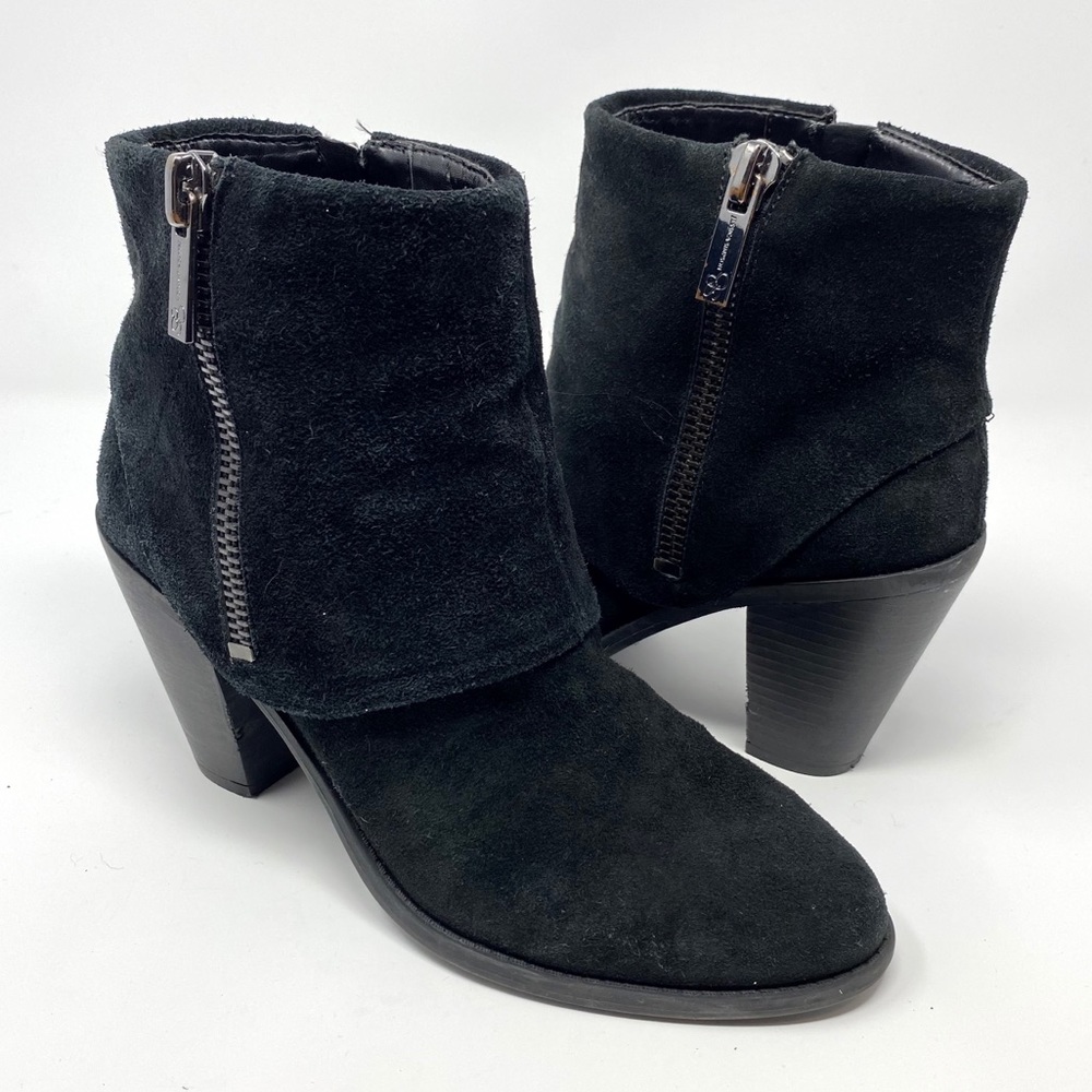 Jessica Simpsons Booties Sz 9